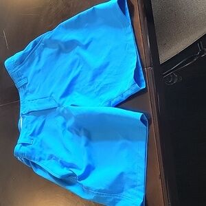 Youth Large Under Armour blue golf shorts